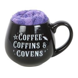 "Coffee, Coffins &amp; Covens" Krus med Hyggesokker