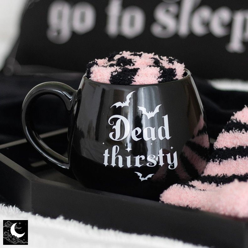 "Dead Thirsty" Krus med Hyggesokker