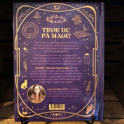 Hekseri - Den store bog om magi