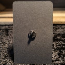 Emalje Pin "Protected By Witchcraft"