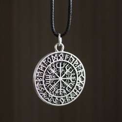 "Vegvisir Compass" Halsk�de