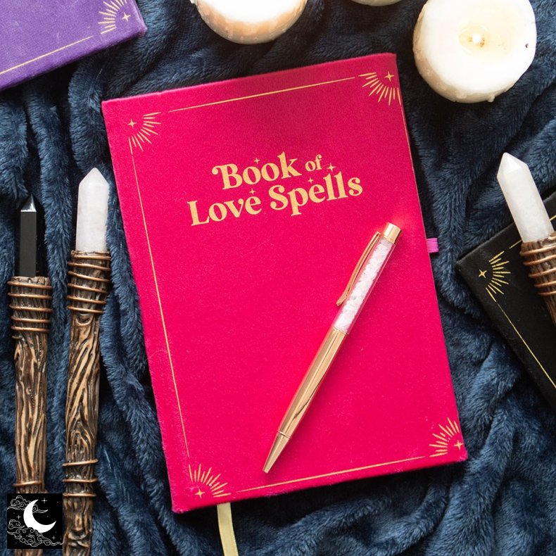 "Book of Love Spells" Notesbog med Rosa Kvarts Kuglepen